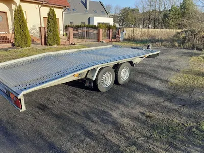 Podróżna Laweta - Wypożyczalnia Przyczep Laweta Toruń